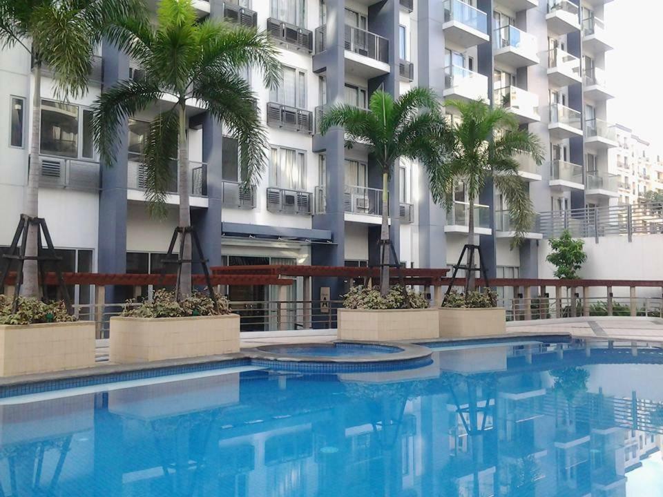 One Palm Tree Villas Manila Exterior foto